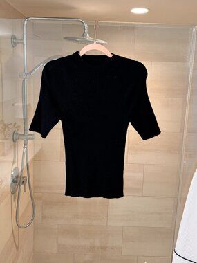 Banana Republic Rib Knit Mock Neck Short sleeve sweater, M